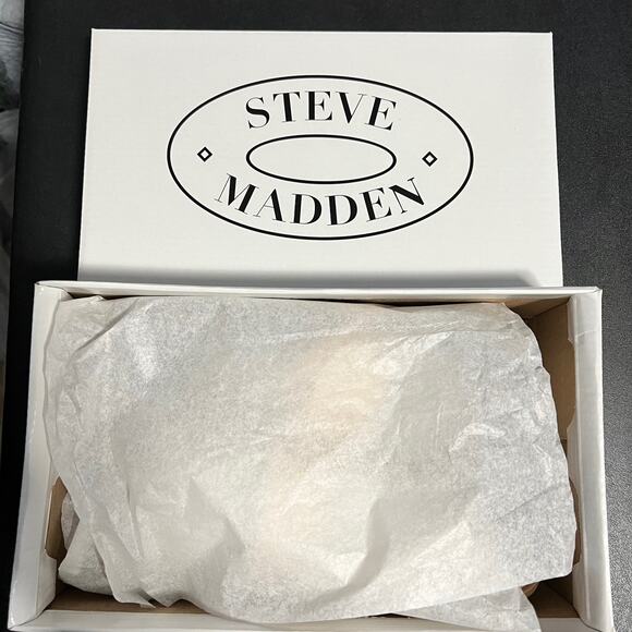 Women’s Steve Madden Athens Rose Gold Sandals Size 9 - Picture 4 of 6